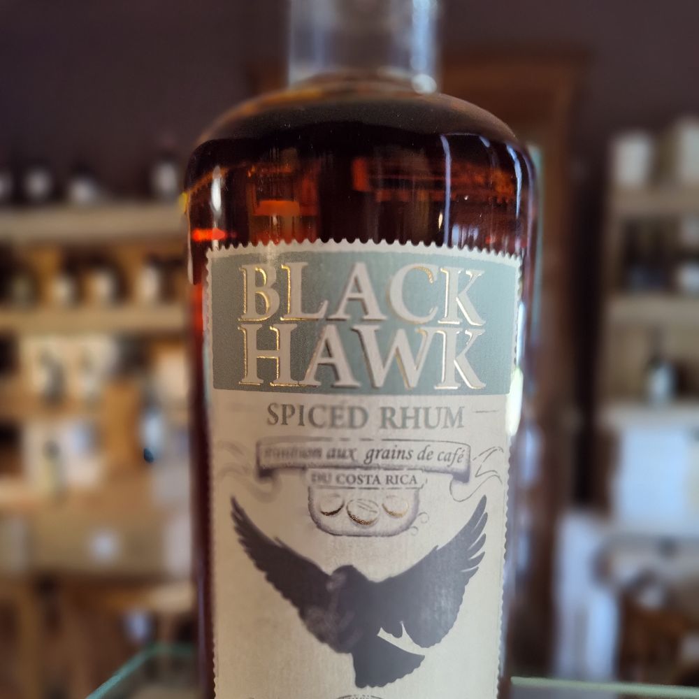 Rhum Black Hawk - assemblé et affiné à Namur